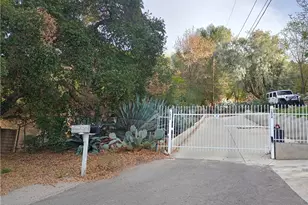 7916 Glenties Ln, Sunland, CA 91040 - Photo 5