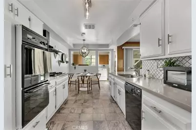14968 Bleeker Street, Sylmar, CA 91342 - Photo 19