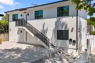 13901 Runnymede, Van Nuys, CA 91405 - Photo 3