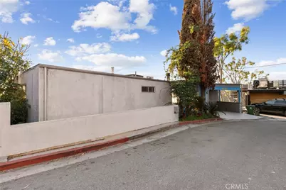 5675 Spreading Oak Drive, Los Angeles, CA 90068 - Photo 43