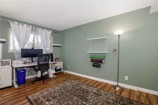 6021 Fountain Park Ln, Woodland Hills, CA 91367 - Photo 11