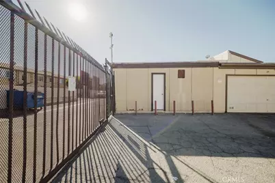 9318 Van Nuys Boulevard #26, Panorama City, CA 91402 - Photo 29