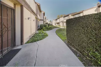 9318 Van Nuys Boulevard #26, Panorama City, CA 91402 - Photo 23