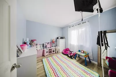 9318 Van Nuys Boulevard #26, Panorama City, CA 91402 - Photo 17