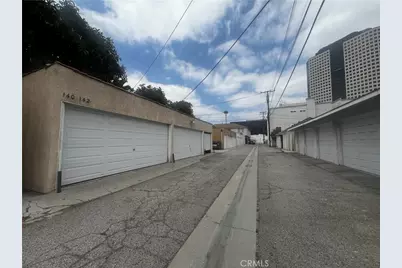 136 N Pass, Burbank, CA 91505 - Photo 5