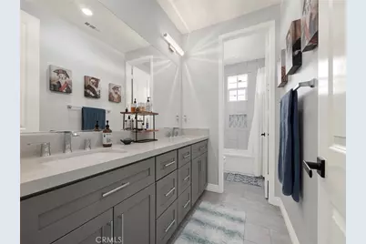 27741 Claremore, Santa Clarita, CA 91350 - Photo 13