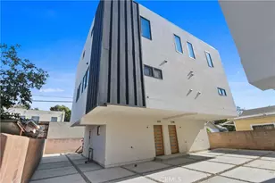 1726 Menlo Ave, Los Angeles, CA 90006 - Photo 31