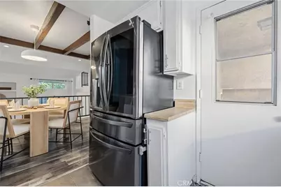 13567 Valerio Street #F, Van Nuys, CA 91405 - Photo 19