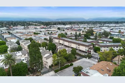 13567 Valerio Street #F, Van Nuys, CA 91405 - Photo 43