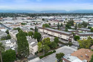 13567 Valerio St, Van Nuys, CA 91405 - Photo 43