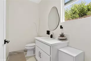 2129 N Pepper St, Burbank, CA 91505 - Photo 31