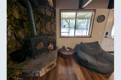 637 Sugarloaf Boulevard, Big Bear Lake, CA 92314 - Photo 21