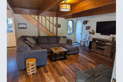 637 Sugarloaf Boulevard, Big Bear Lake, CA 92314 - Photo 11