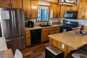 637 Sugarloaf Blvd, Big Bear Lake, CA 92314 - Photo 13