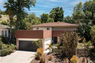22666 Cavalier St, Woodland Hills, CA 91364 - Photo 1
