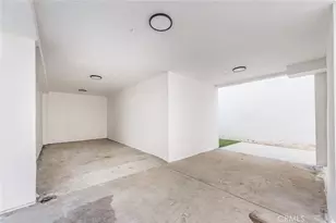 13461 Beach Ave, Marina del Rey, CA 90292 - Photo 23