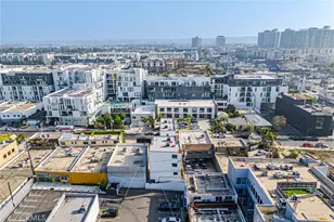 13461 Beach Ave, Marina del Rey, CA 90292 - Photo 41