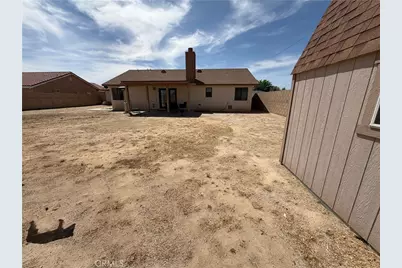 9725 Susan Avenue, California City, CA 93505 - Photo 33