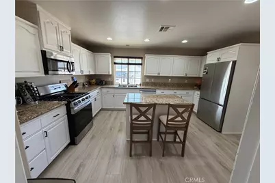 9725 Susan Avenue, California City, CA 93505 - Photo 5