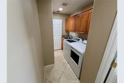 9725 Susan Avenue, California City, CA 93505 - Photo 15