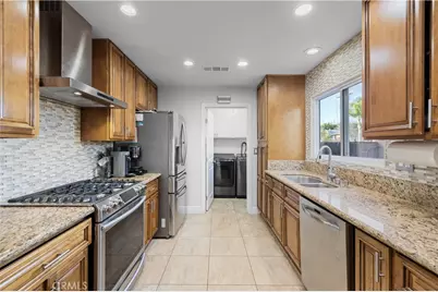 9434 McLennan, Northridge, CA 91343 - Photo 3