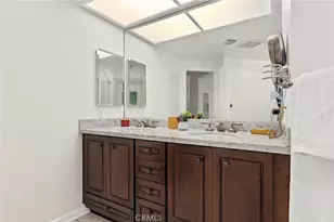 8642 Gregory Wy, Los Angeles, CA 90035 - Photo 17