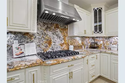 922 E Providencia Avenue, Burbank, CA 91501 - Photo 9