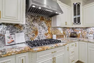 922 E Providencia Ave, Burbank, CA 91501 - Photo 9