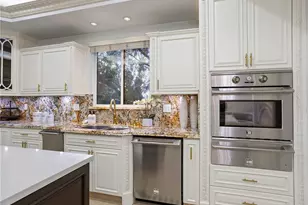 922 E Providencia Ave, Burbank, CA 91501 - Photo 11