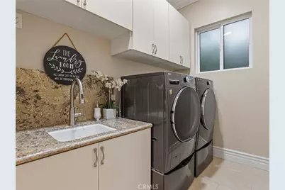 922 E Providencia Avenue, Burbank, CA 91501 - Photo 45