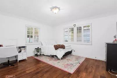 23051 Oxnard Street, Woodland Hills, CA 91367 - Photo 27