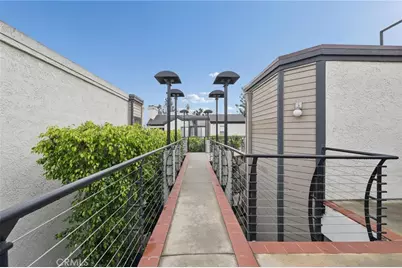 437 E Palm #308, Burbank, CA 91501 - Photo 5