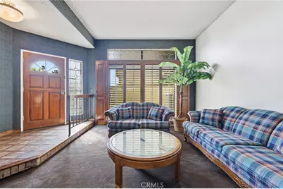 7100 Balboa Boulevard #1003, Lake Balboa, CA 91406 - Photo 1