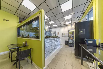 341 N Victory Boulevard, Burbank, CA 91502 - Photo 13