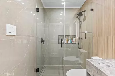 635 E Magnolia #B, Burbank, CA 91501 - Photo 37