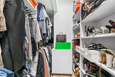 635 E Magnolia #B, Burbank, CA 91501 - Photo 35