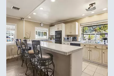 9613 La Tuna Canyon Road, Los Angeles, CA 91352 - Photo 3