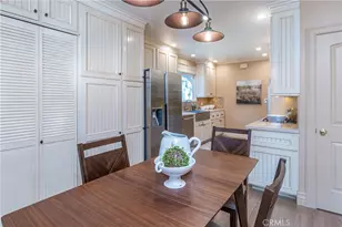 405 N Beachwood, Burbank, CA 91506 - Photo 29