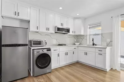 2129 N Pepper Street, Burbank, CA 91505 - Photo 45