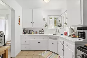 2129 N Pepper St, Burbank, CA 91505 - Photo 17