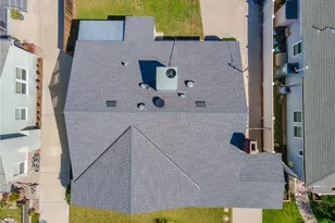 228 N Beachwood Dr, Burbank, CA 91506 - Photo 43