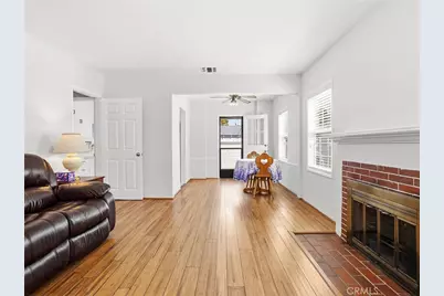 228 N Beachwood Drive, Burbank, CA 91506 - Photo 11