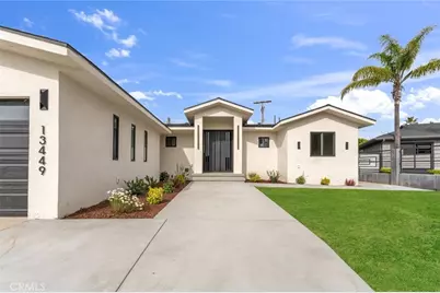 13449 Stagg Street, Panorama City, CA 91402 - Photo 3