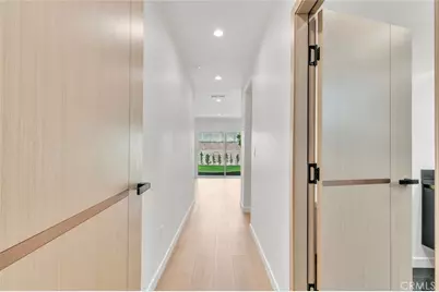 13449 Stagg Street, Panorama City, CA 91402 - Photo 35