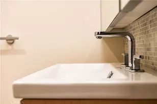 877 Francisco, Los Angeles, CA 90017 - Photo 21