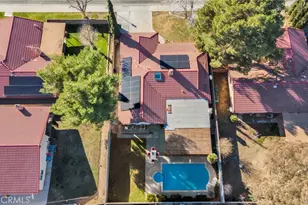 43646 Rembrandt St, Lancaster, CA 93535 - Photo 33