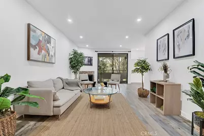 13331 Moorpark Street #206, Sherman Oaks, CA 91423 - Photo 1