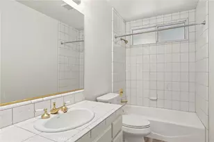 272 Manzanita, Thousand Oaks, CA 91361 - Photo 31