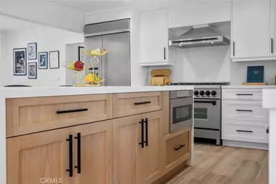 19538 Redwing, Tarzana, CA 91356 - Photo 13