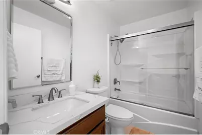 21145 Lassen #3, Chatsworth, CA 91311 - Photo 19